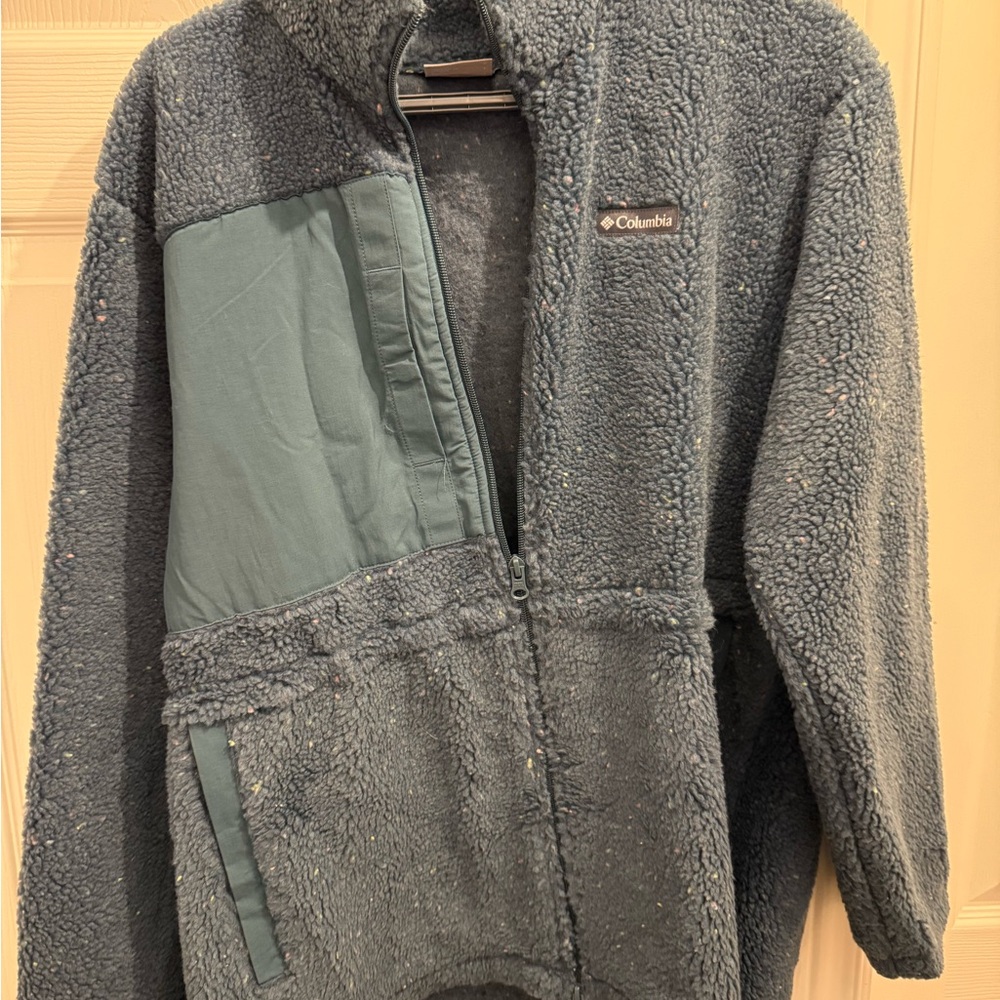 Columbia Teal and Gray Sherpa Jacket